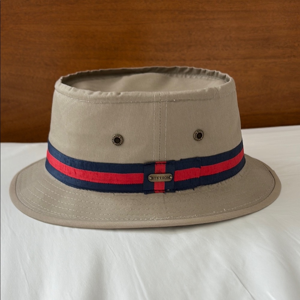 Stetson Beige Bucket Hat FAIRWAY Red and Blue Stripe golf casual hip hop